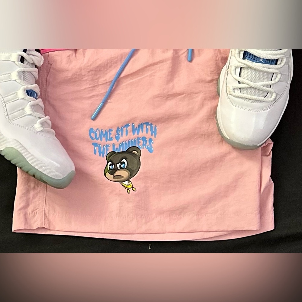 🏆 Winning Team Couture lineup (hoochie daddy) shorts.